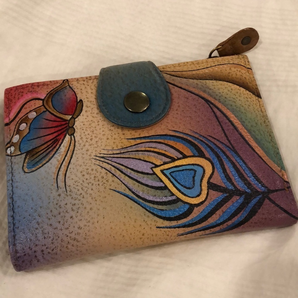 ANNA BY ANUSCHKA HAND PAINTED LEATHER WALLET NWT
